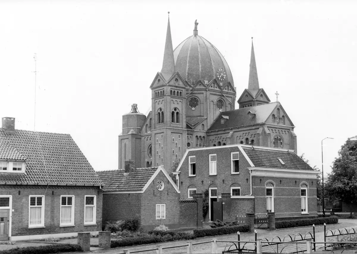 Historische zwart-witfoto van het dorp Lierop (1 van 6)
