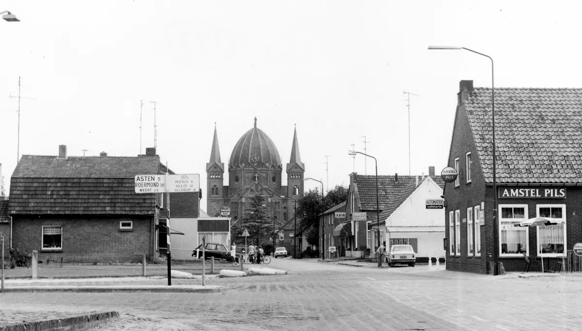 Historische zwart-witfoto van het dorp Lierop (2 van 6)